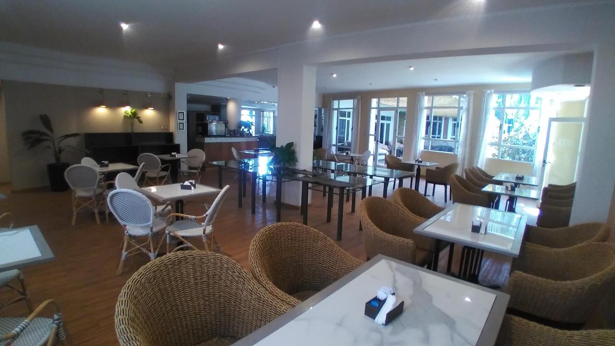 Catange Hotel Charata Extérieur photo