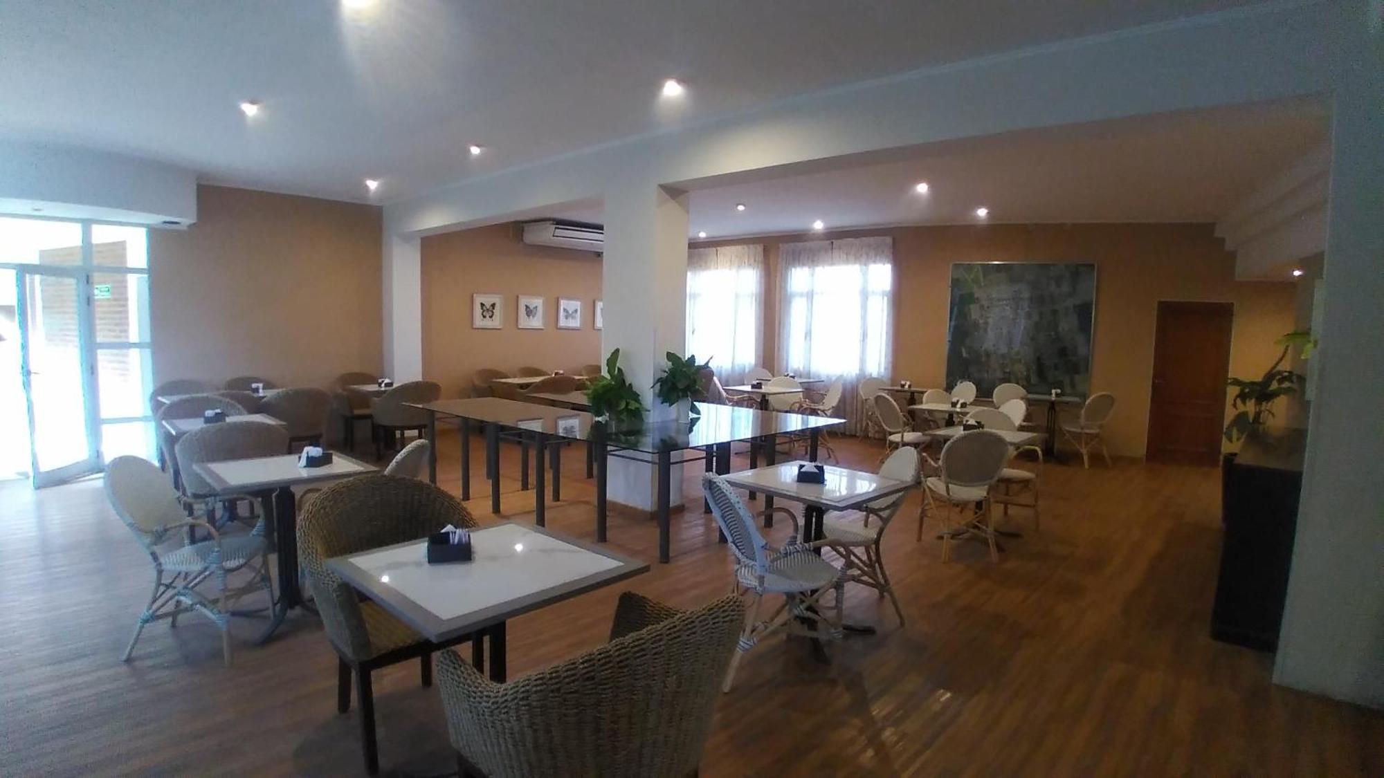 Catange Hotel Charata Extérieur photo