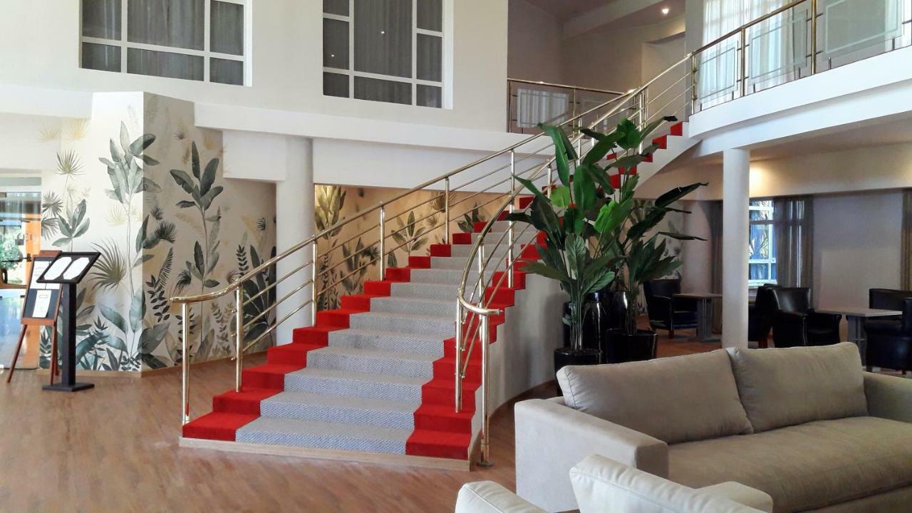 Catange Hotel Charata Extérieur photo